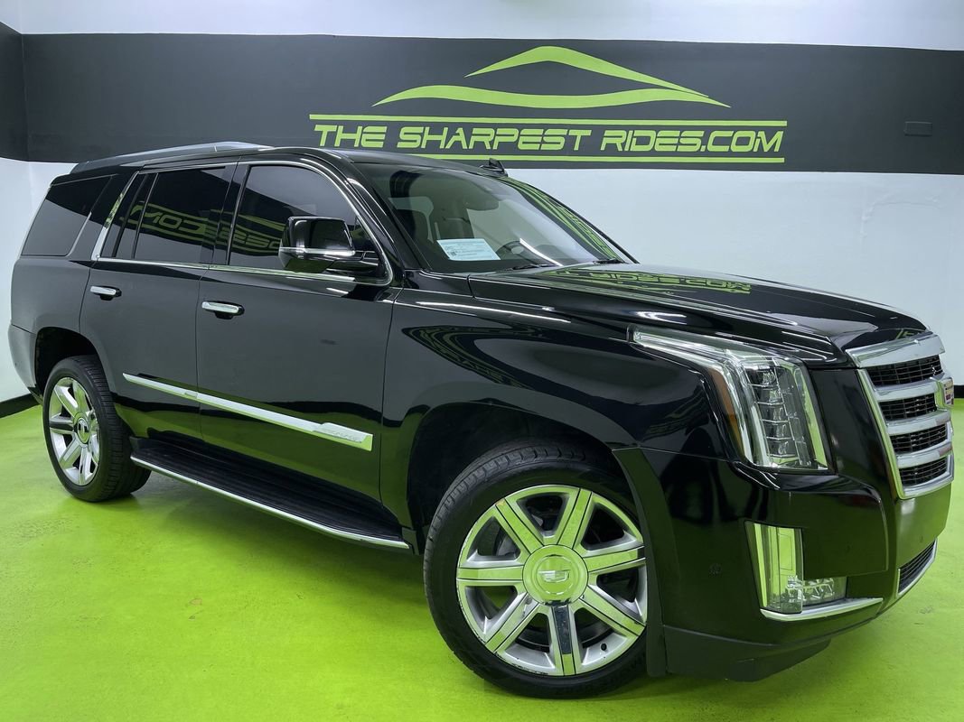 Used 2017 Cadillac Escalade Luxury