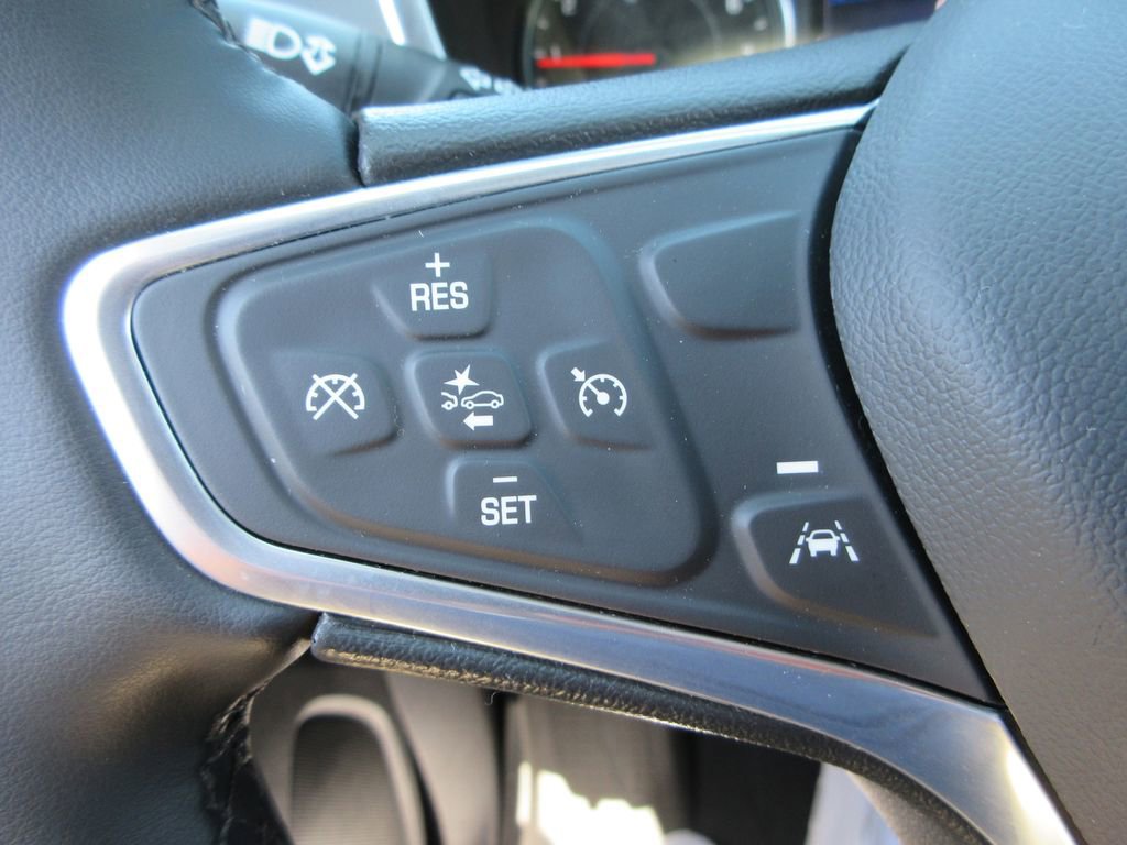 Used 2023 Chevrolet Equinox LT FWD image 25