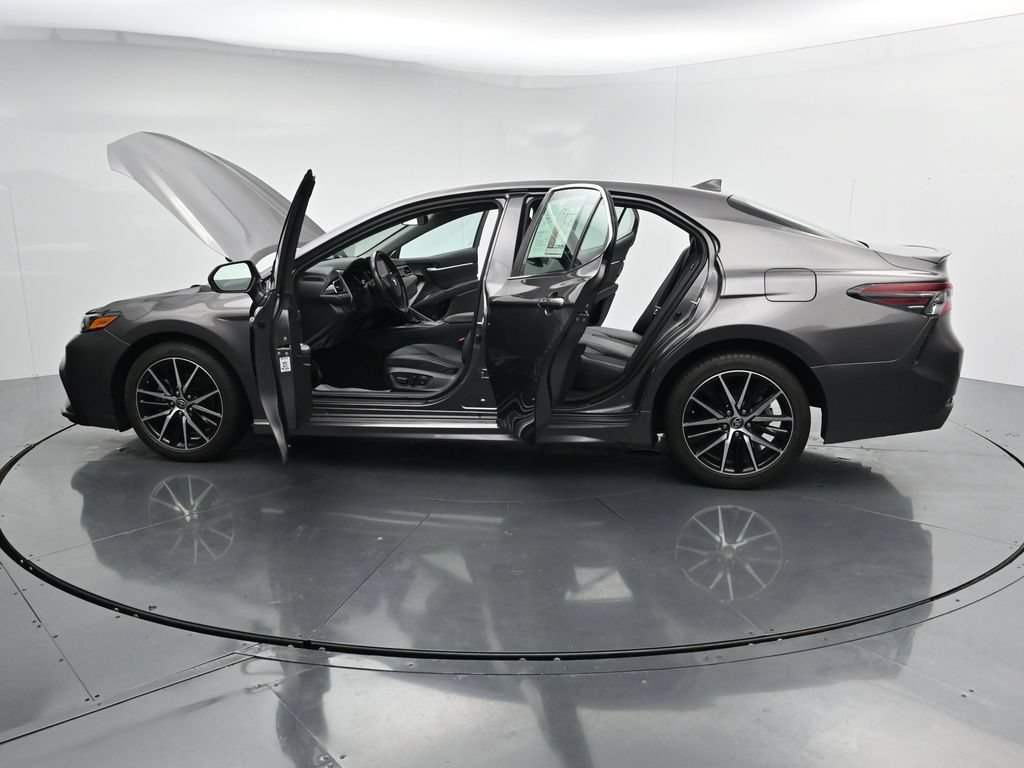 Used 2024 Toyota Camry SE FWD image 42