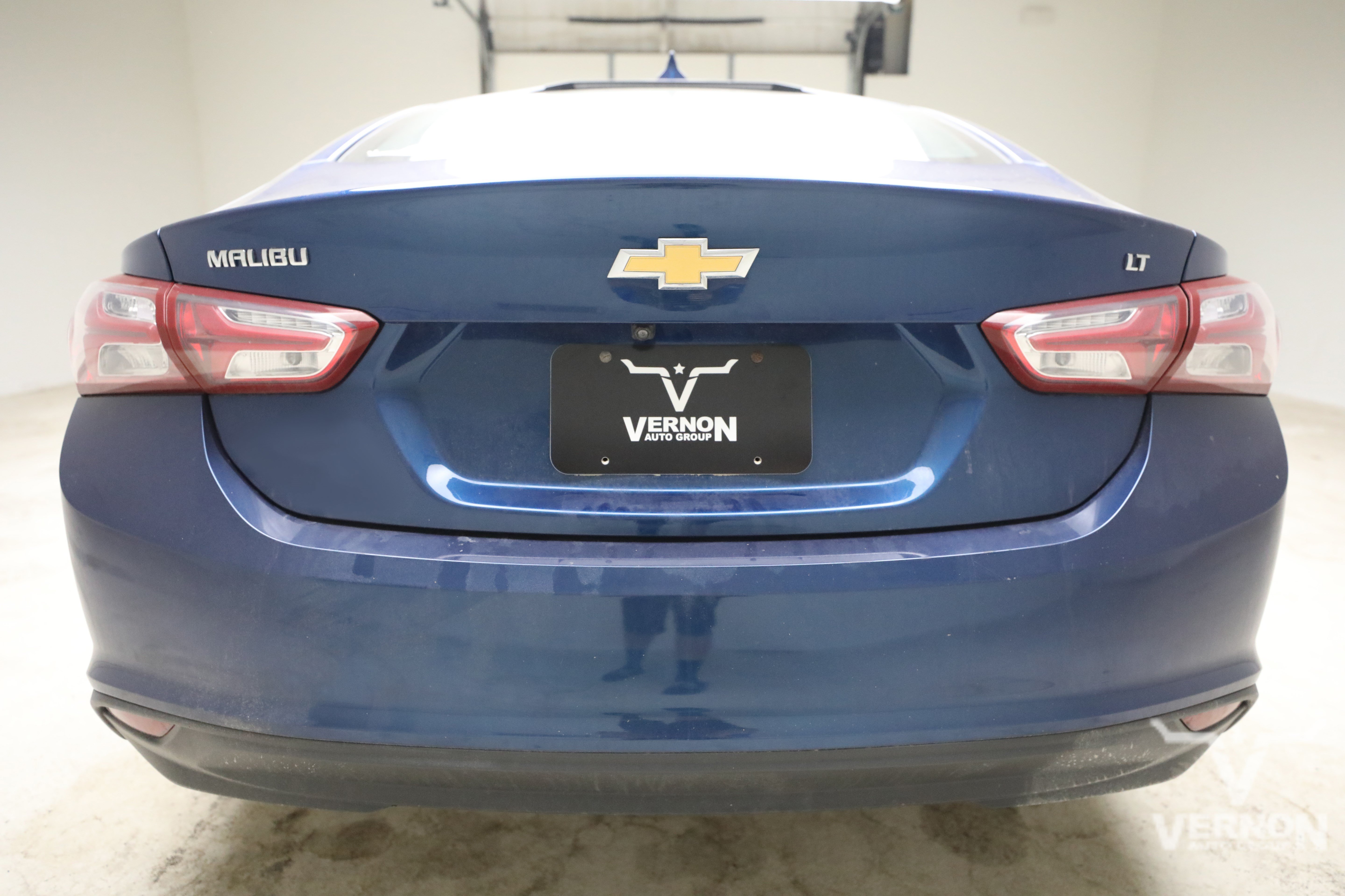 Used 2019 Chevrolet Malibu LT FWD image 3