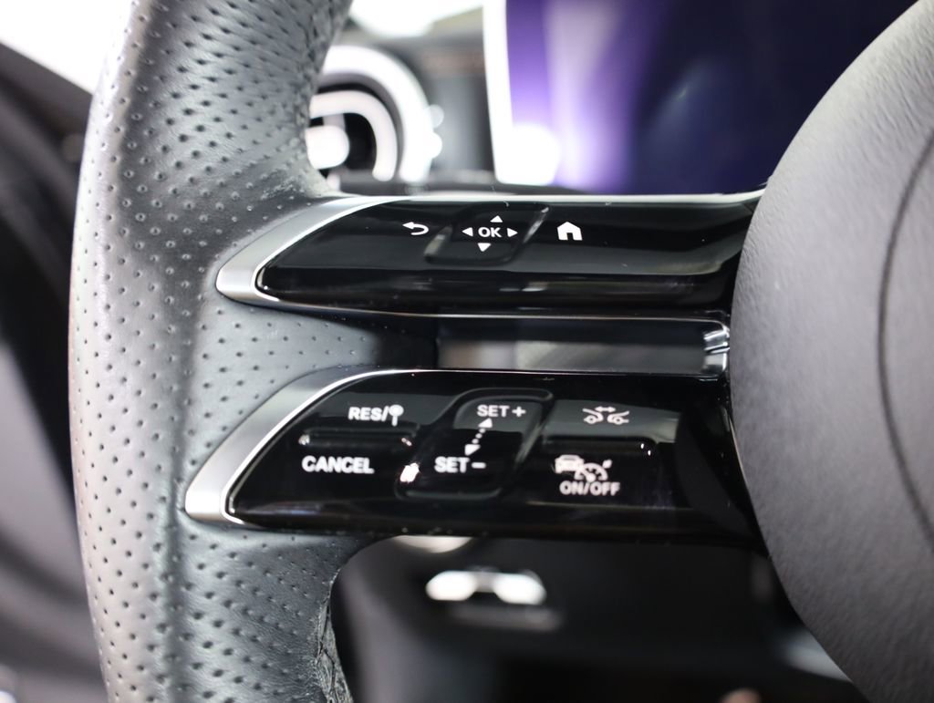 Used 2024 Mercedes-Benz C 300 4MATIC Sedan image 13