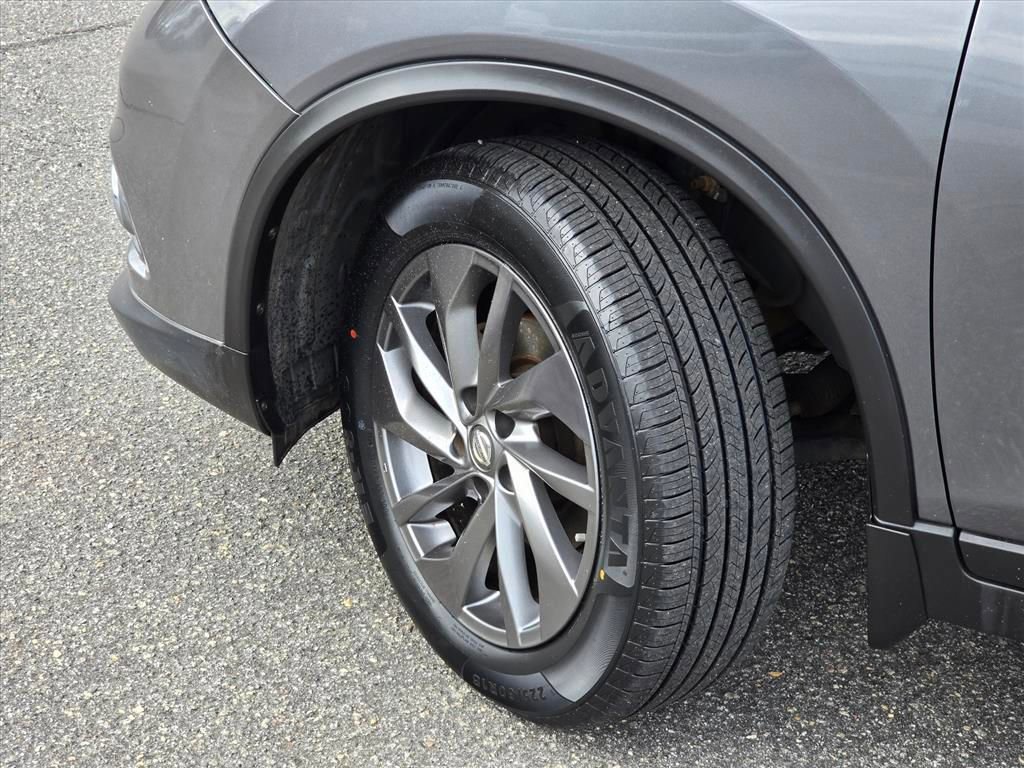 Used 2016 Nissan Rogue SL image 27