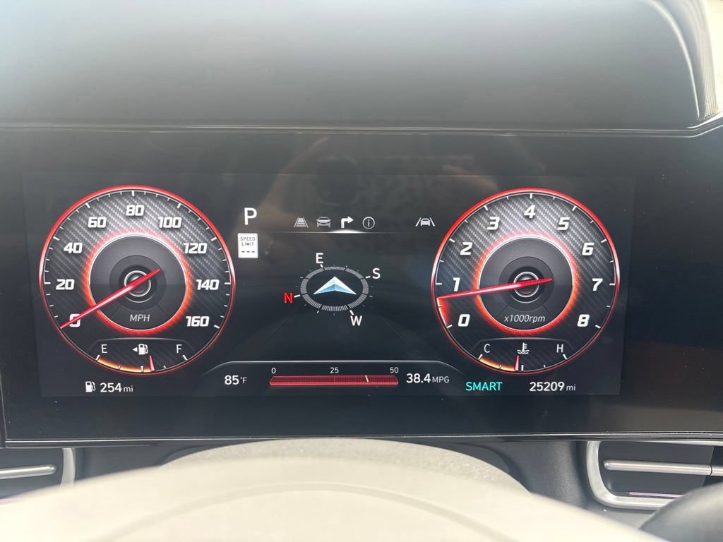 Used 2025 Hyundai Elantra SEL FWD video 2