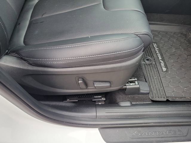 Used 2023 Hyundai Santa Fe SEL w/ Premium Package image 37