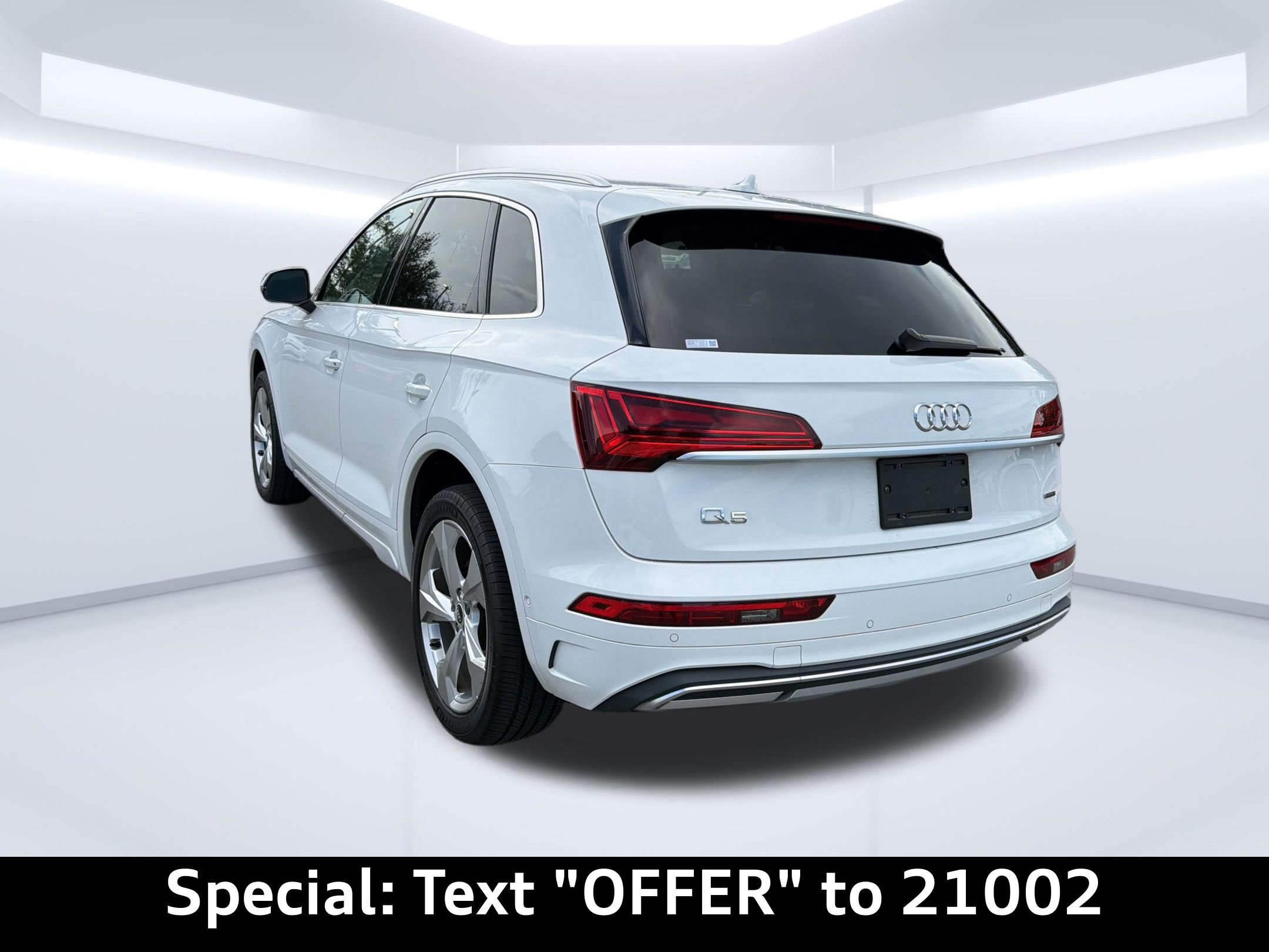 Certified 2021 Audi Q5 Prestige AWD/4WD image 6