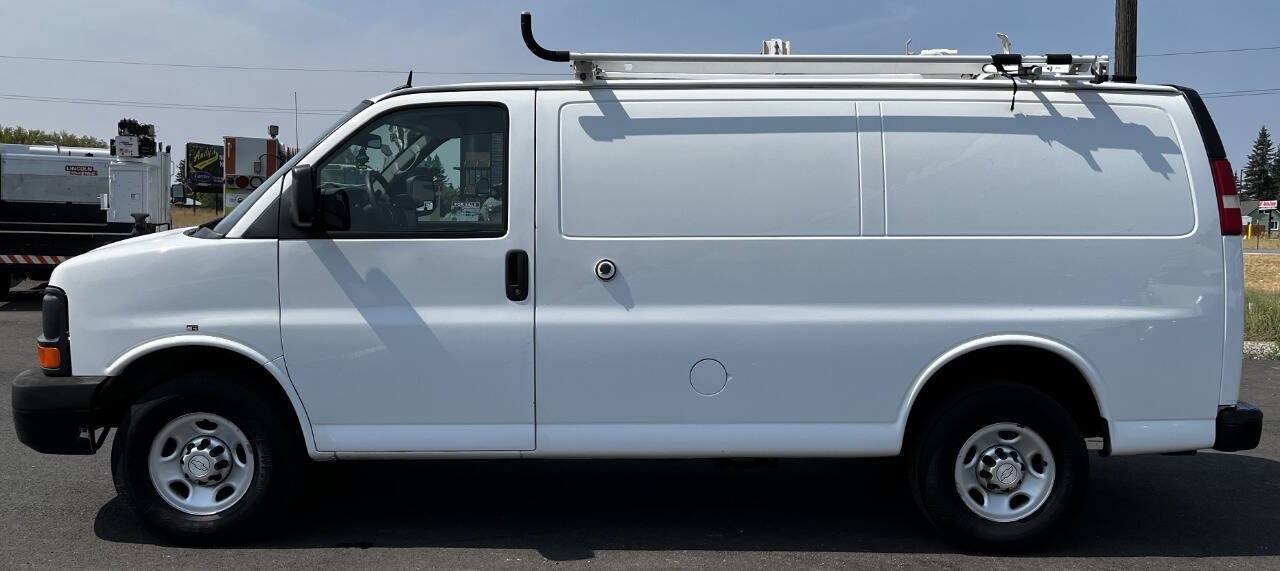 Used 2015 Chevrolet Express 2500 RWD image 8