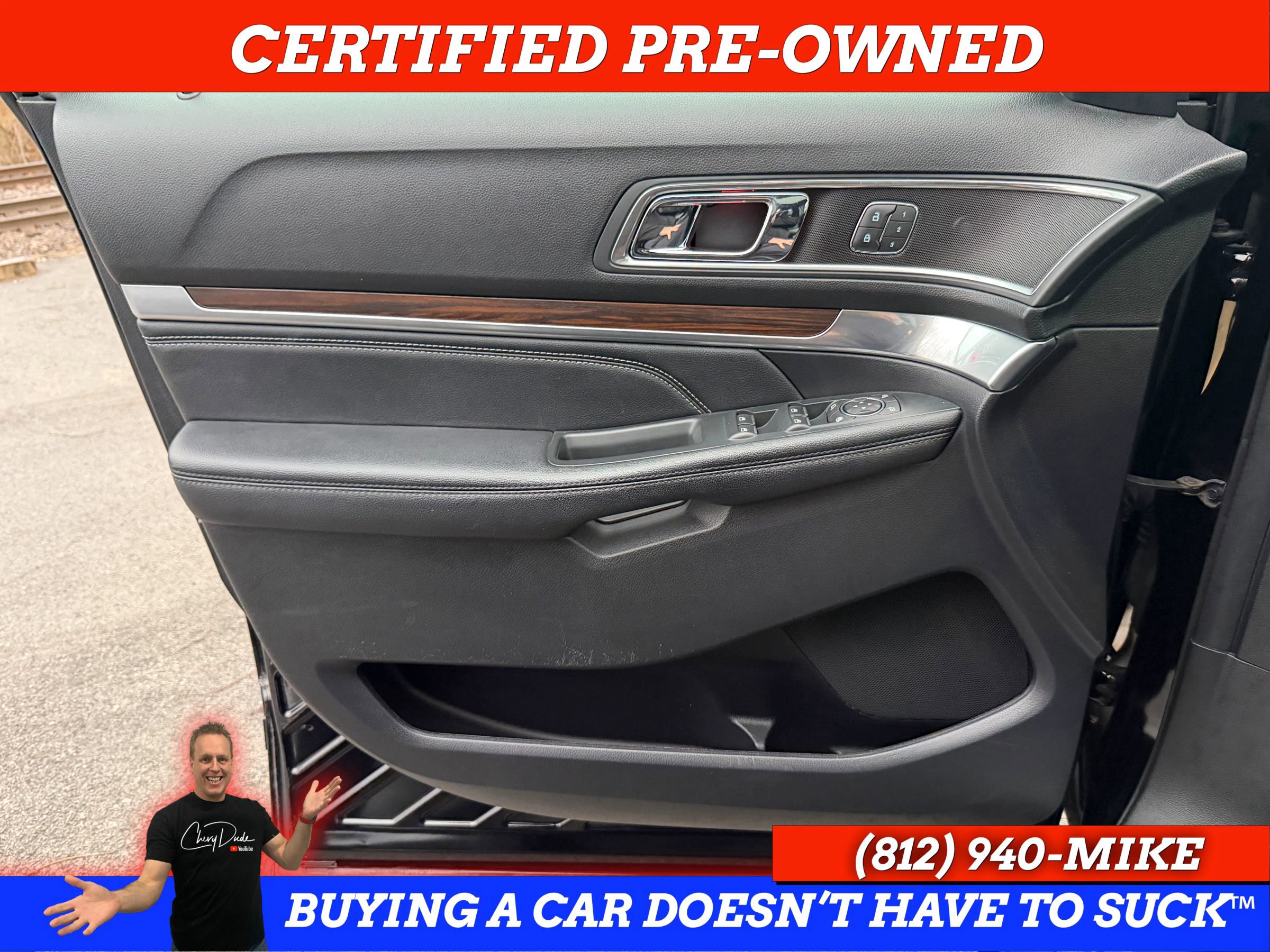 Used 2019 Ford Explorer Limited w/ Ford Safe & Smart Package image 18