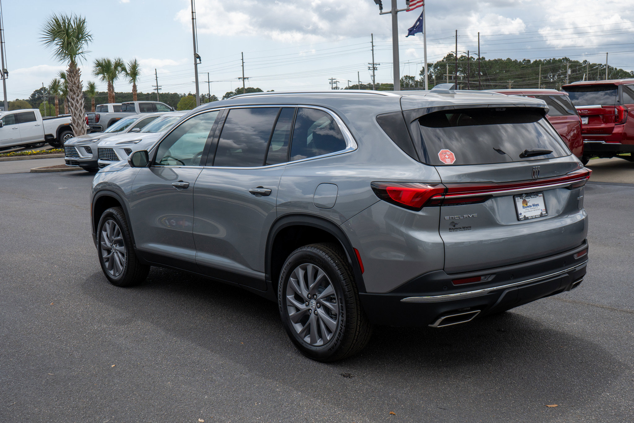 New 2026 Buick Enclave Preferred w/ Power Package image 5