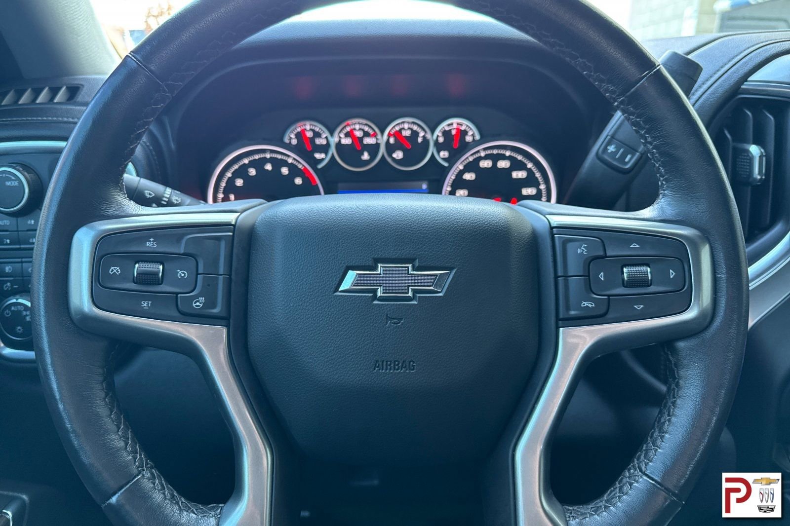 Used 2021 Chevrolet Silverado 1500 LT Trail Boss image 25