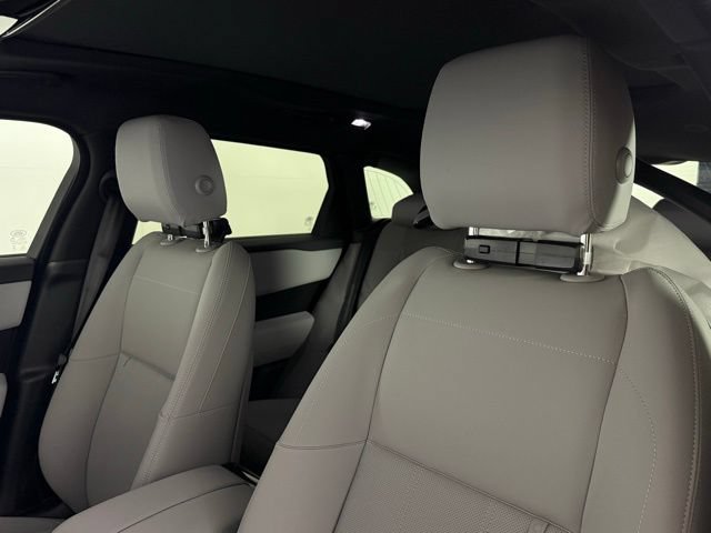 Certified 2026 Land Rover Range Rover Velar Dynamic SE AWD/4WD image 18