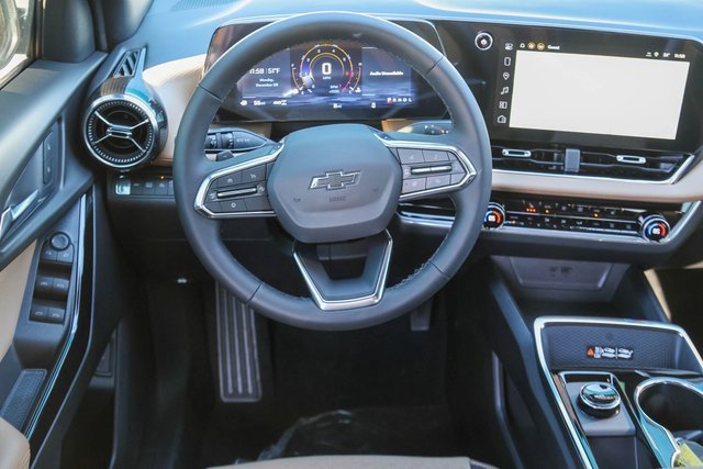 New 2026 Chevrolet Equinox ACTIV image 12