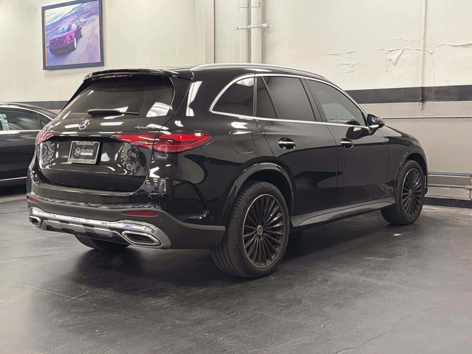 Used 2025 Mercedes-Benz GLC 350e 4MATIC image 13