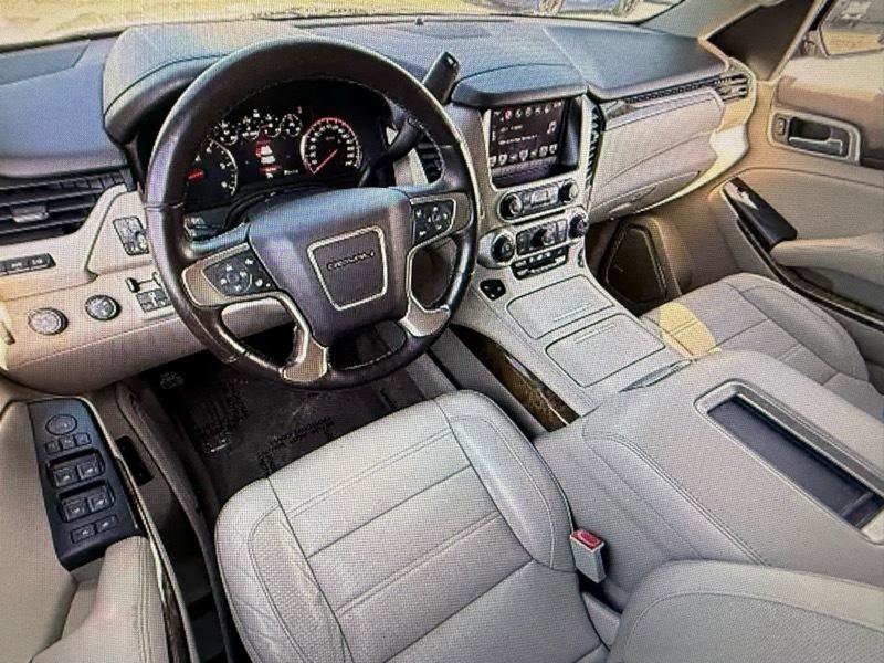 Used 2015 GMC Yukon XL Denali w/ Premium Package image 5