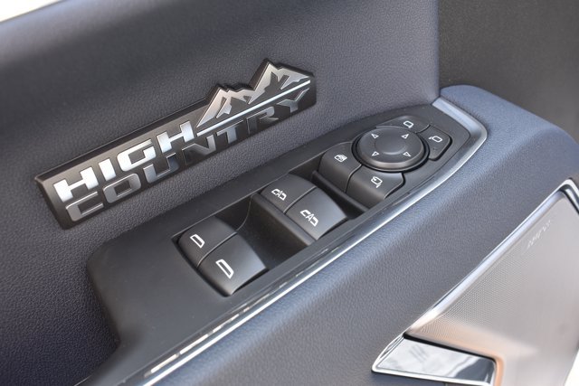 New 2026 Chevrolet Silverado 1500 High Country w/ High Country Premium Package AWD/4WD image 16