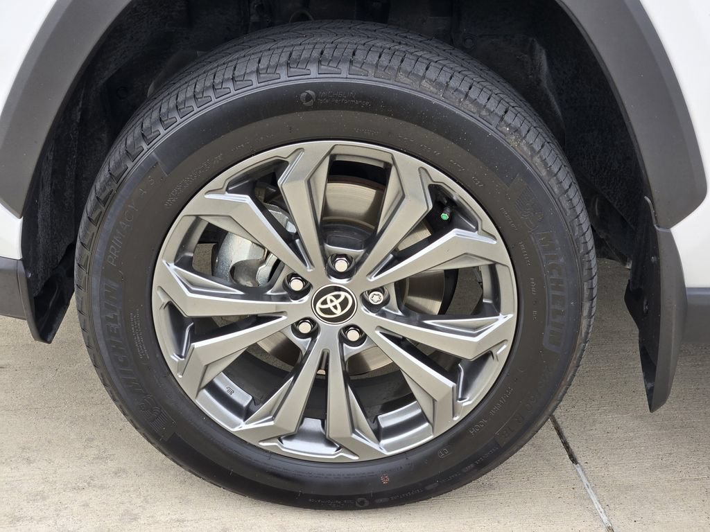 Certified 2024 Toyota RAV4 XLE Premium AWD/4WD image 8