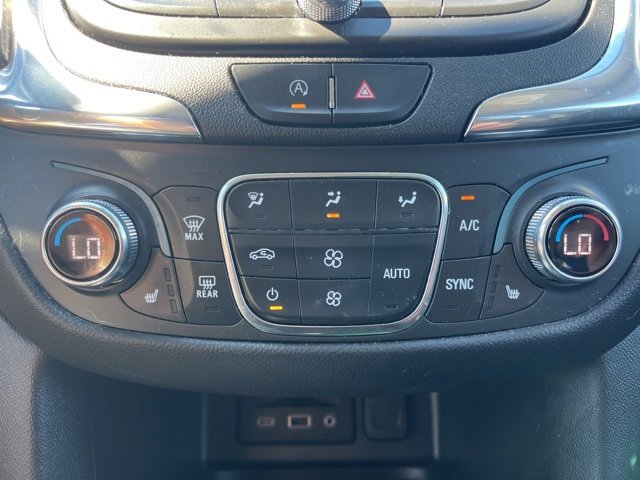 Used 2022 Chevrolet Equinox LT image 29