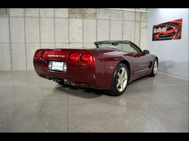 Used 2003 Chevrolet Corvette Convertible w/ Preferred Equipment Group1 image 9