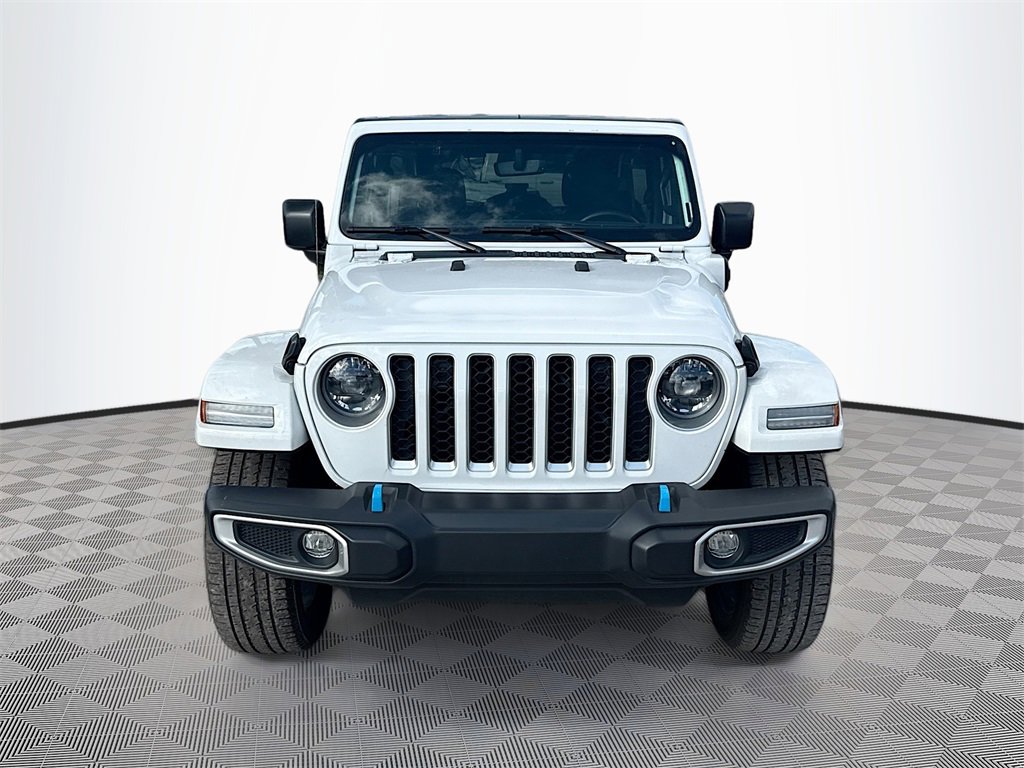 Used 2023 Jeep Wrangler Unlimited Sahara w/ Cold Weather Group image 2