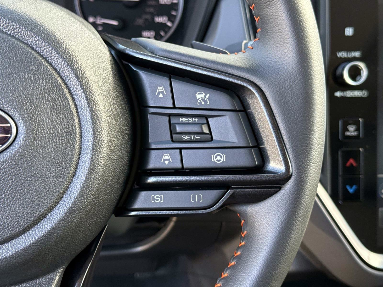 Certified 2025 Subaru Crosstrek 2.5i Limited w/ Crosstrek Mirror Package image 29