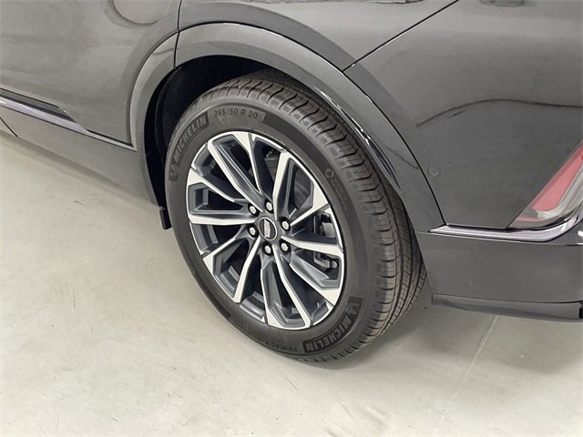 New 2025 Cadillac Lyriq Sport image 17