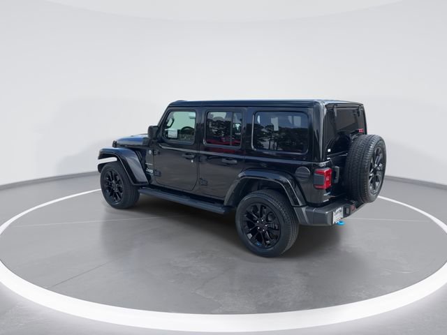 Used 2022 Jeep Wrangler Unlimited Sahara AWD/4WD image 5
