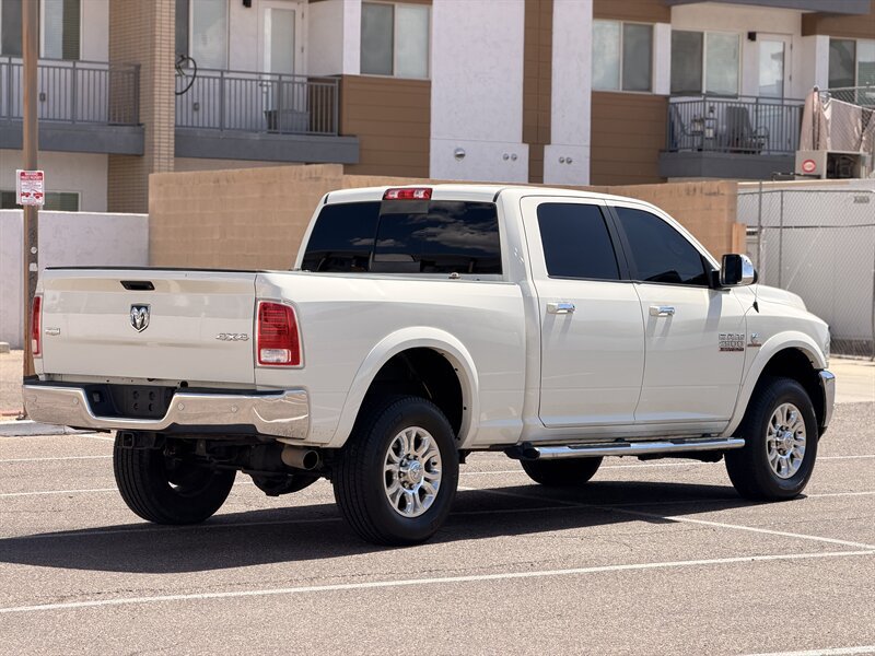 Used 2018 RAM 2500 Laramie AWD/4WD image 3