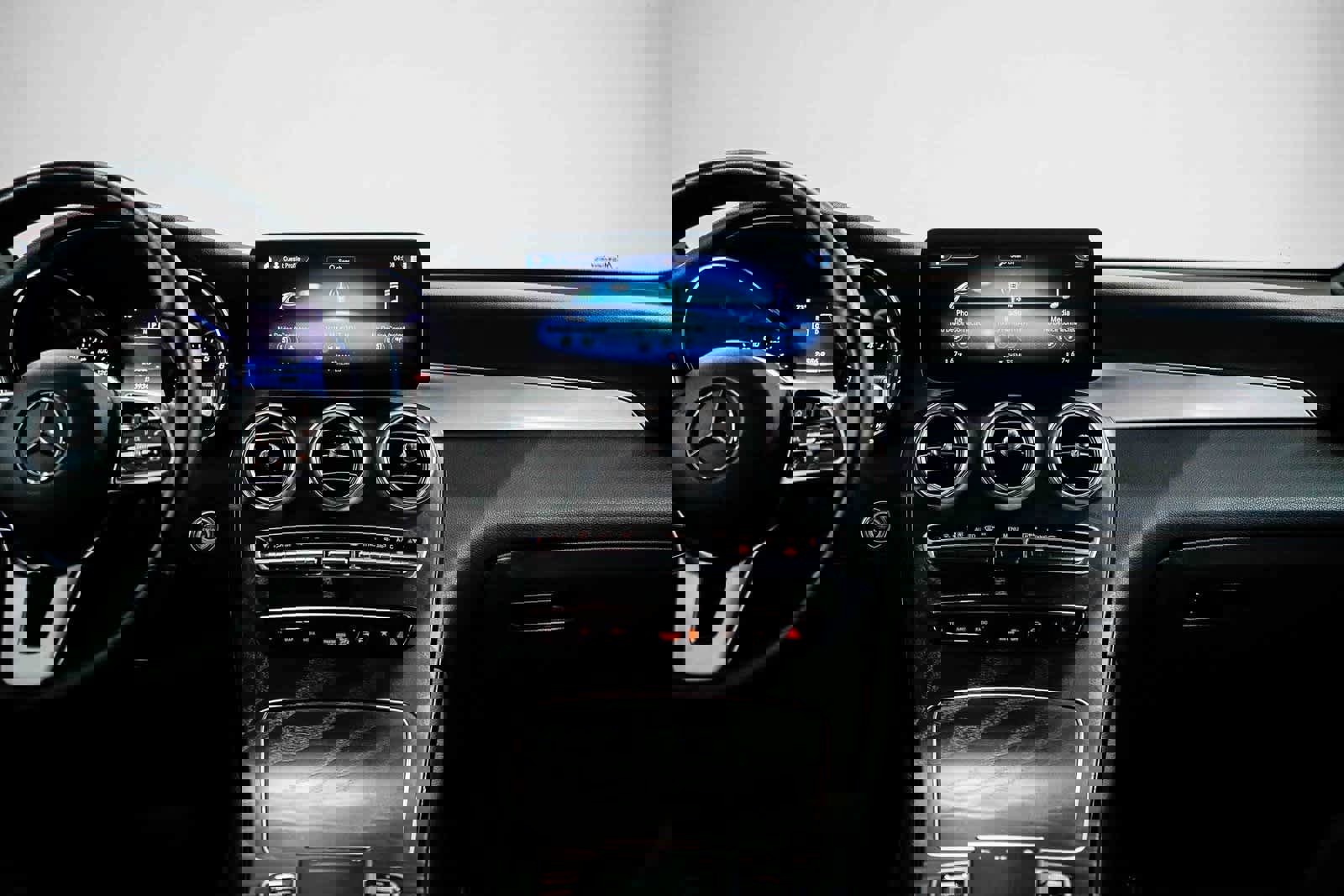 Used 2022 Mercedes-Benz GLC 300 image 12