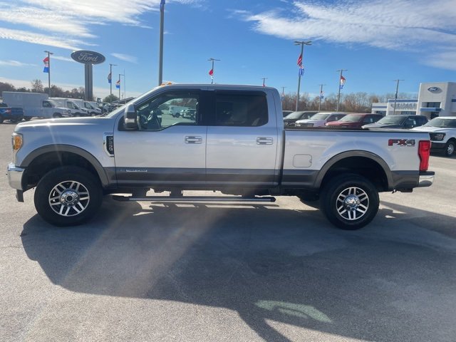 Used 2017 Ford F250 Lariat w/ Lariat Value Package image 8