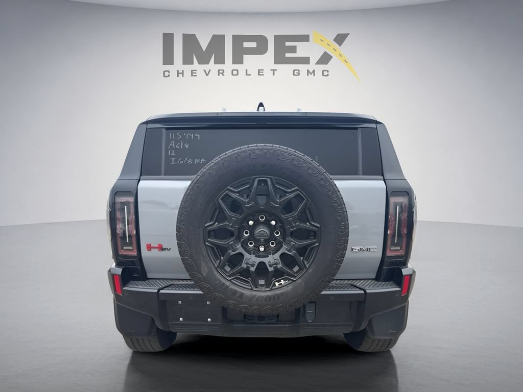 Used 2025 GMC Hummer EV 2X w/ LPO, Sport Package AWD/4WD image 4