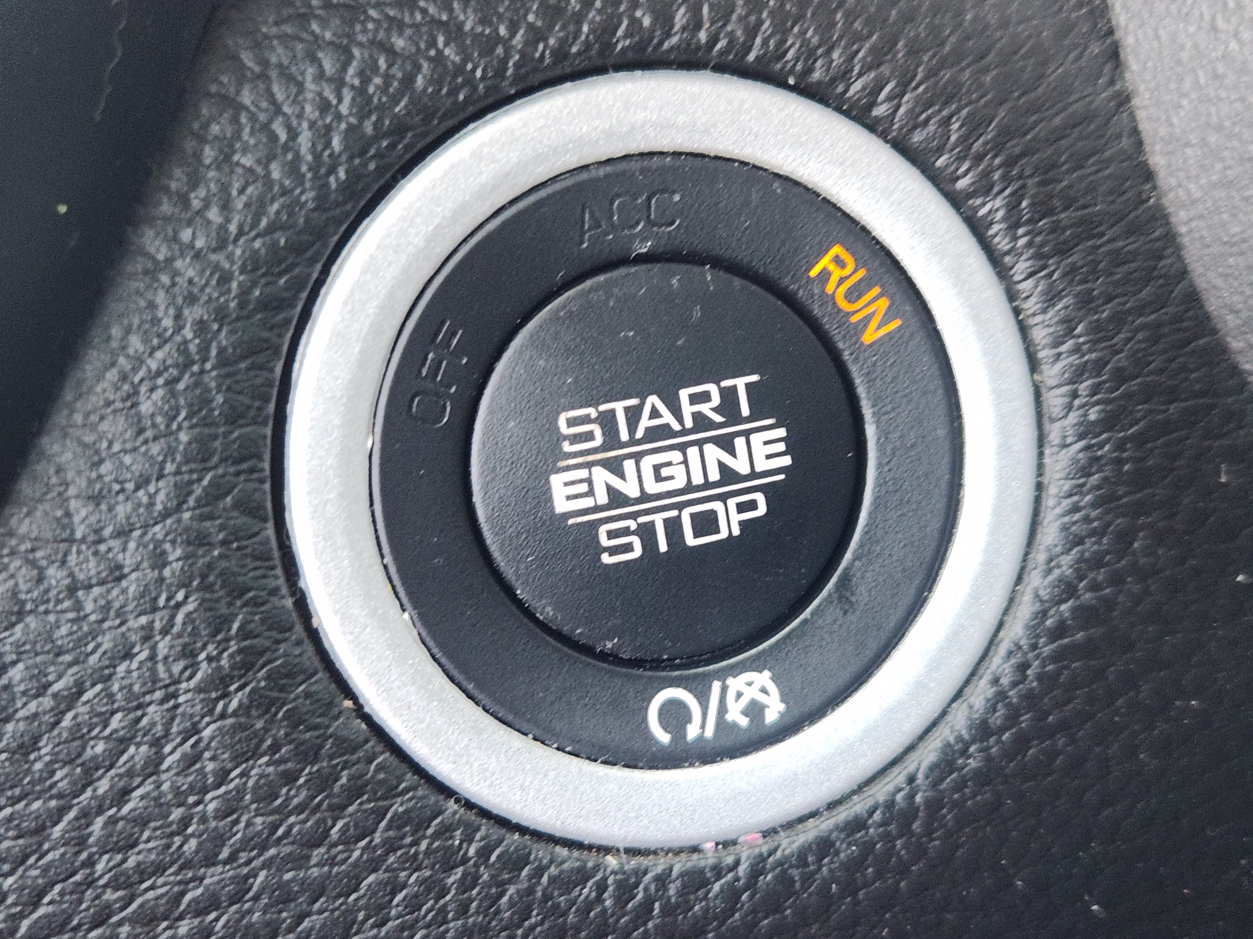 Used 2023 RAM 1500 Laramie AWD/4WD image 22