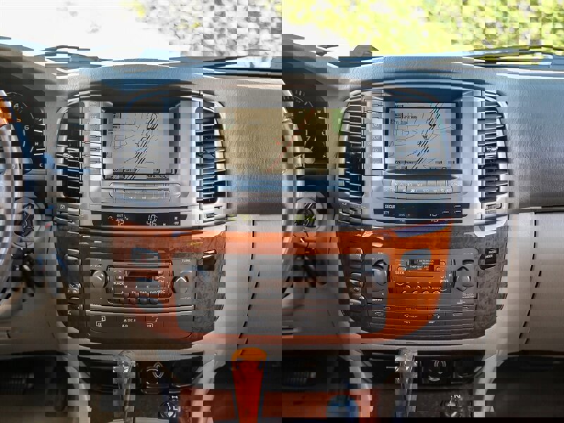 Used 2003 Lexus LX 470 4WD image 18