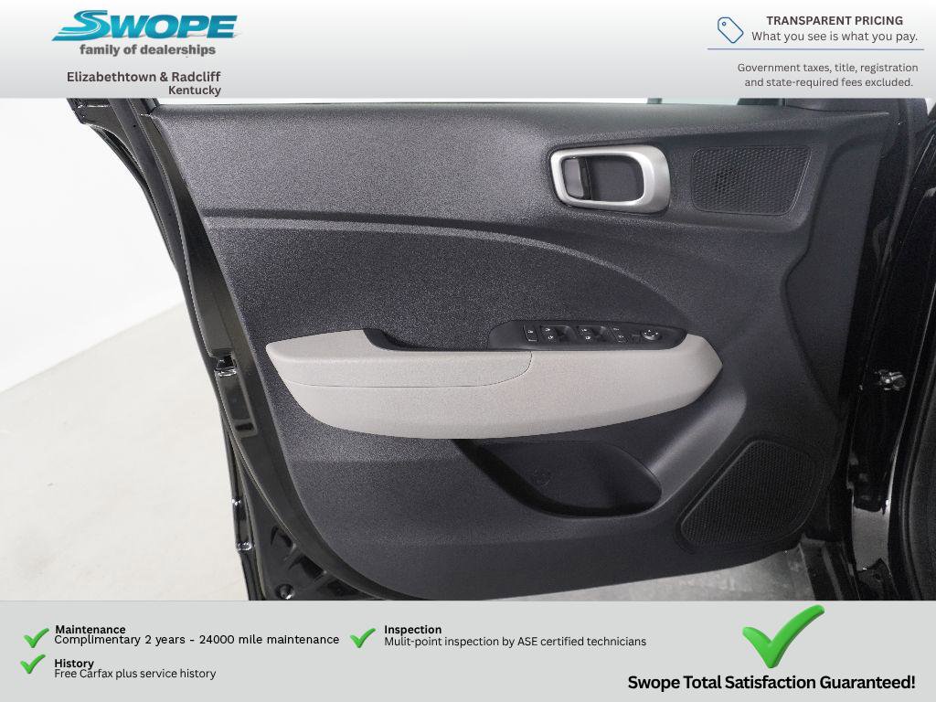 New 2026 Hyundai Venue SEL FWD image 13