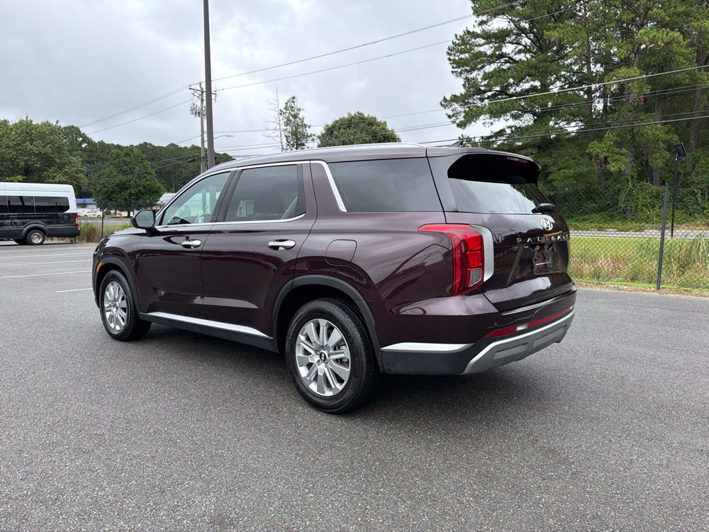 Used 2024 Hyundai Palisade SEL FWD image 7