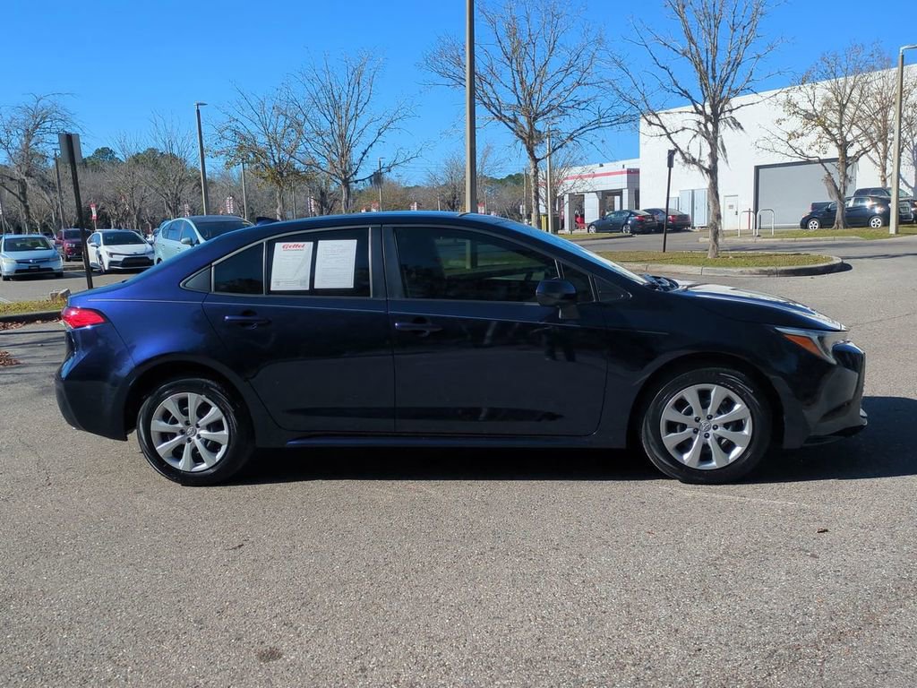 Certified 2023 Toyota Corolla LE image 4