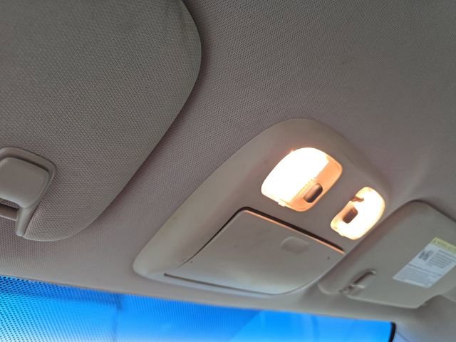 Used 2011 Ford Fusion SE image 29