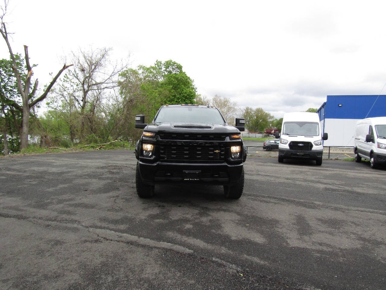 Used 2021 Chevrolet Silverado 2500 Custom w/ Custom Value Package AWD/4WD image 11