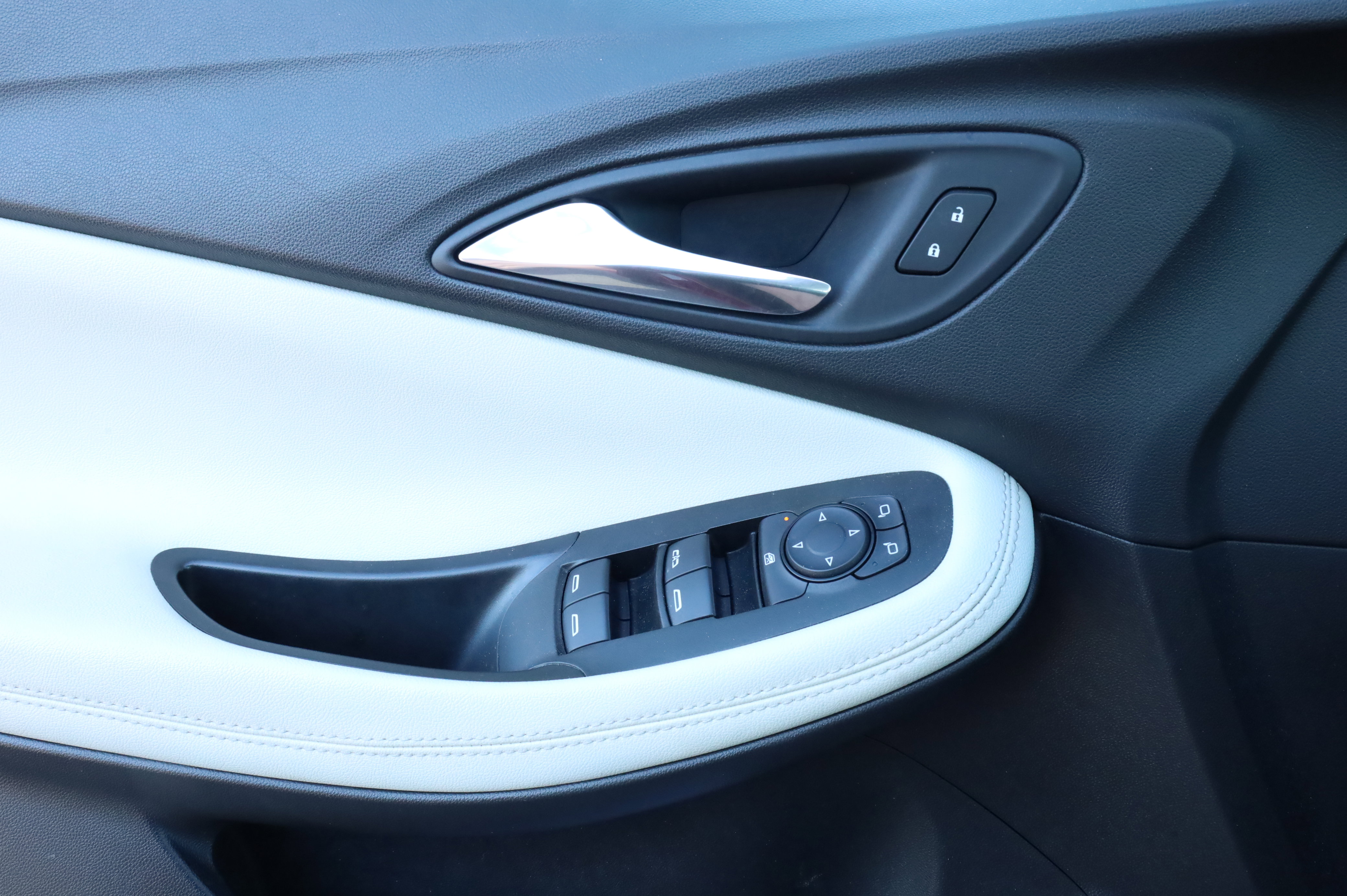 Used 2021 Buick Encore GX Preferred image 21