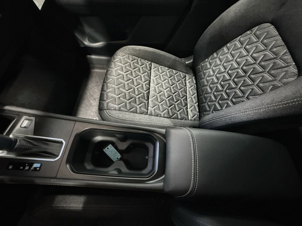 New 2025 Nissan Kicks SV w/ SV Premium Package image 22