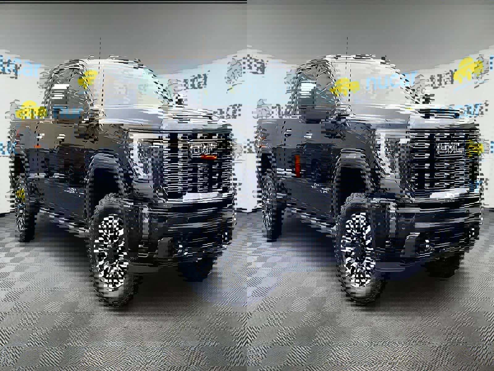 Used 2024 GMC Sierra 2500 Denali Ultimate image 1