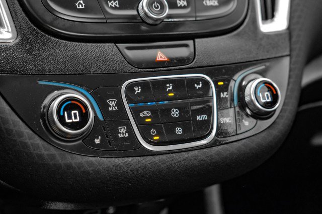 Used 2019 Chevrolet Malibu LT FWD image 25
