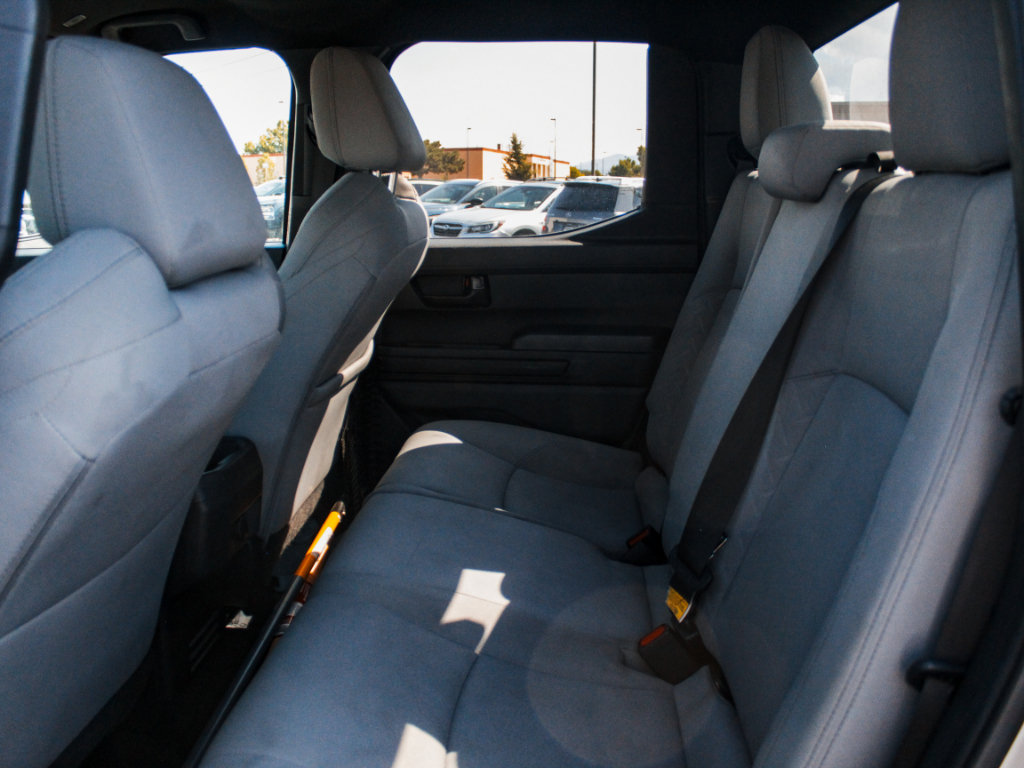 Used 2024 Toyota Tacoma SR5 AWD/4WD image 22