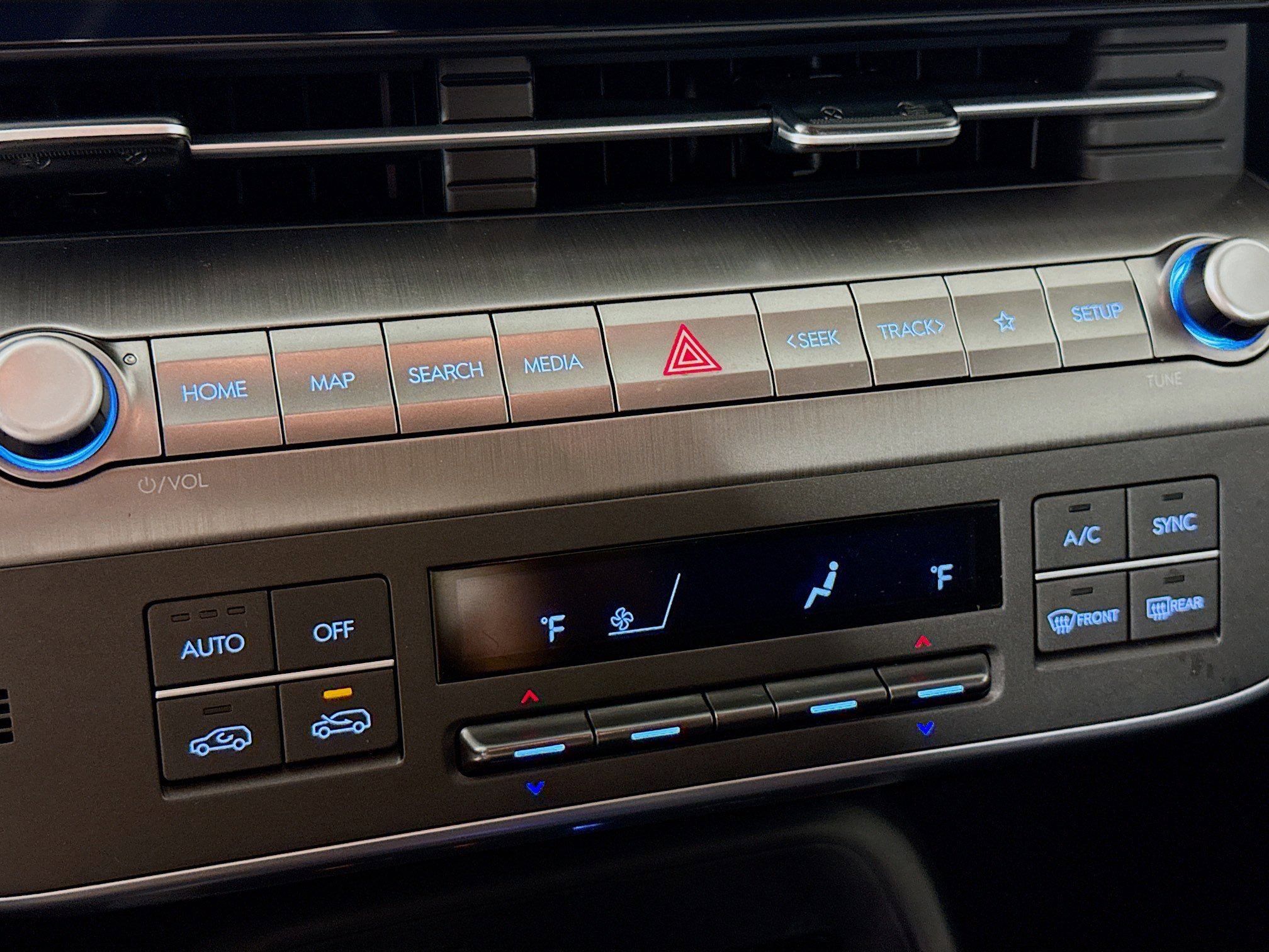 Used 2025 Hyundai Kona SEL image 17