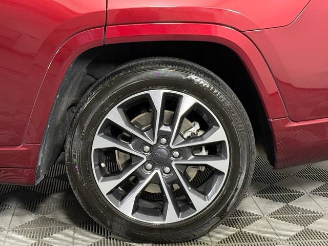 Used 2022 Jeep Grand Cherokee L Overland w/ Luxury Tech Group IV AWD/4WD image 14