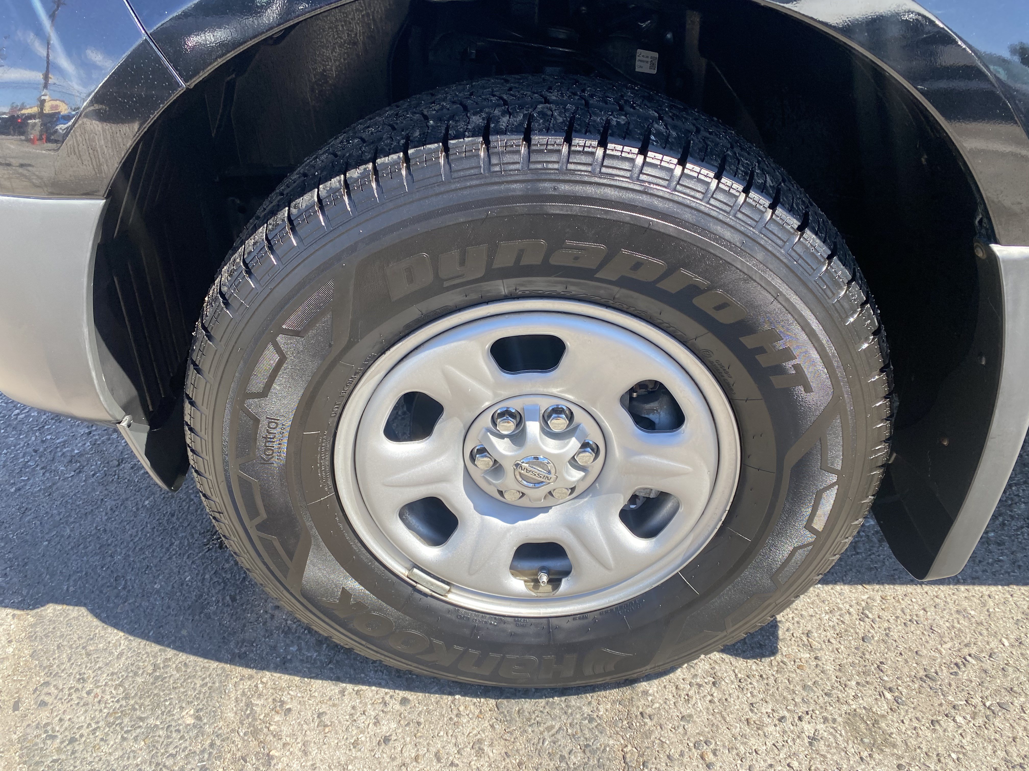 Used 2020 Nissan Frontier S RWD image 13