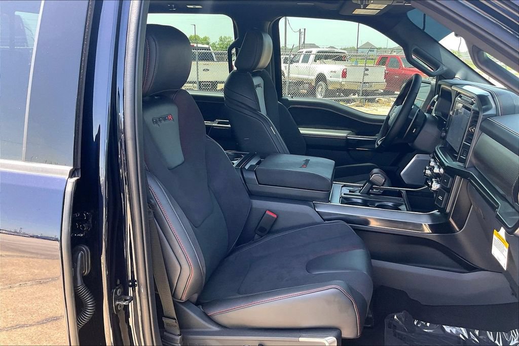 Used 2026 Ford F150 Raptor w/ Equipment Group 803A Raptor R AWD/4WD image 30