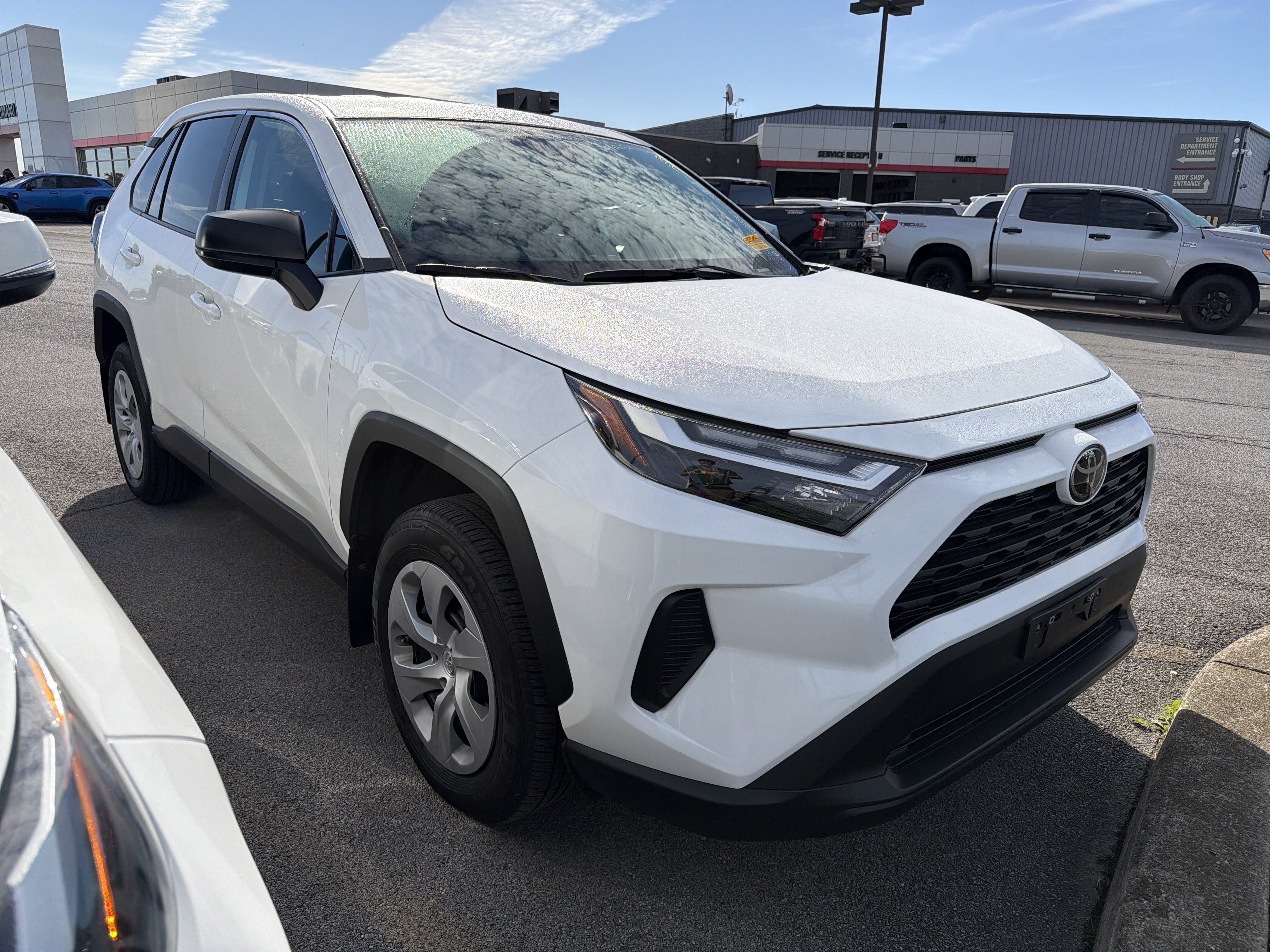 Used 2024 Toyota RAV4 LE AWD/4WD image 2