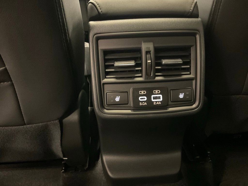 New 2026 Subaru Outback Limited AWD/4WD image 31