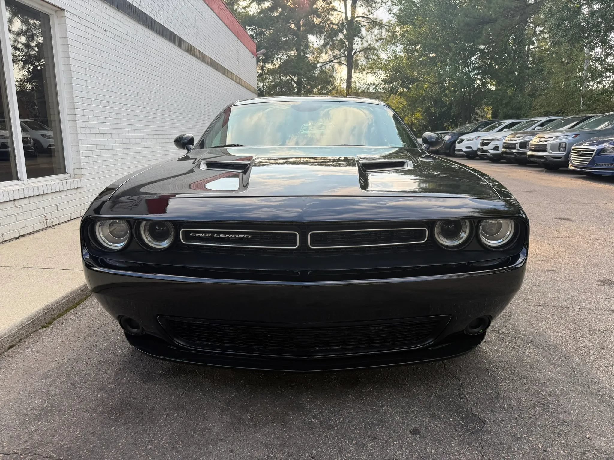 Used 2016 Dodge Challenger SXT RWD image 3