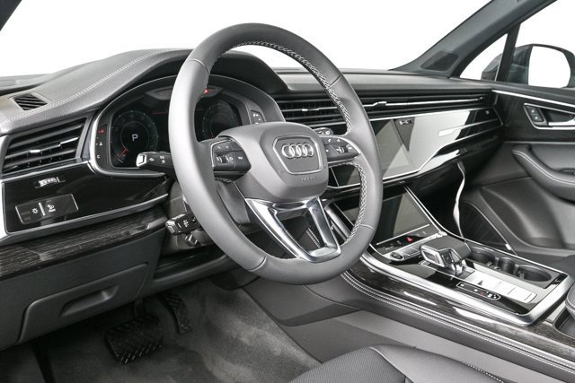 New 2025 Audi Q7 3.0T Premium Plus image 4
