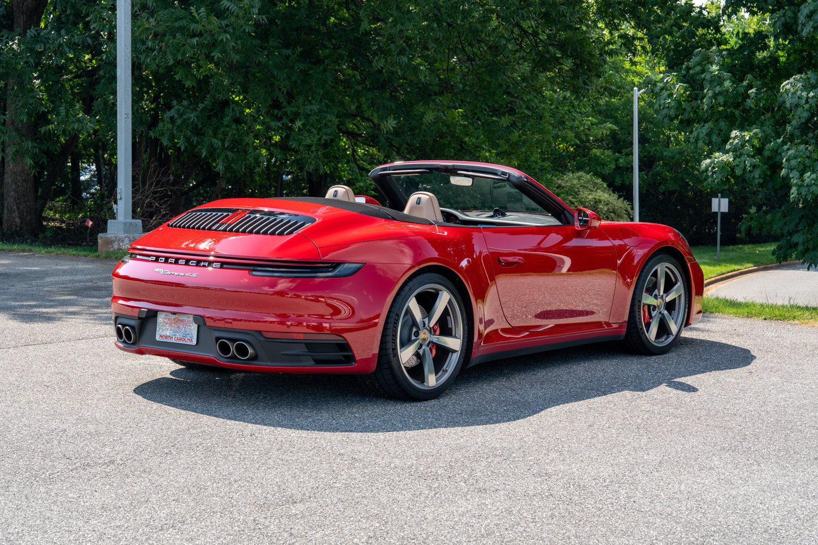 Used 2022 Porsche 911 Carrera 4S AWD/4WD image 7